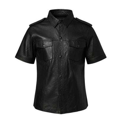 قميص أسود وجلدي