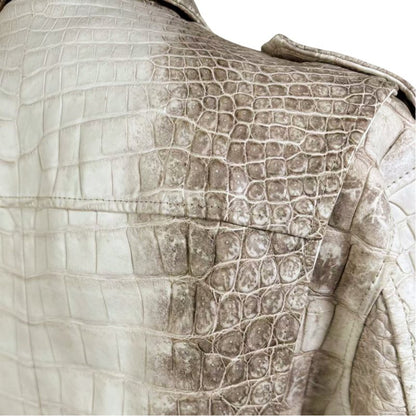 himalayan-crocodile-leather-texture-detail