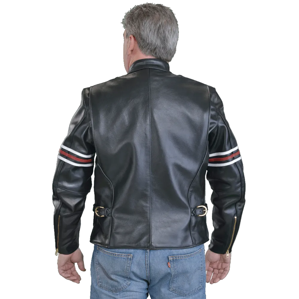Hausjacket mat wäisse Sträifen